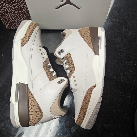 Sz Various JORDAN 3 RETRO \'PALOMINO\' main image 6